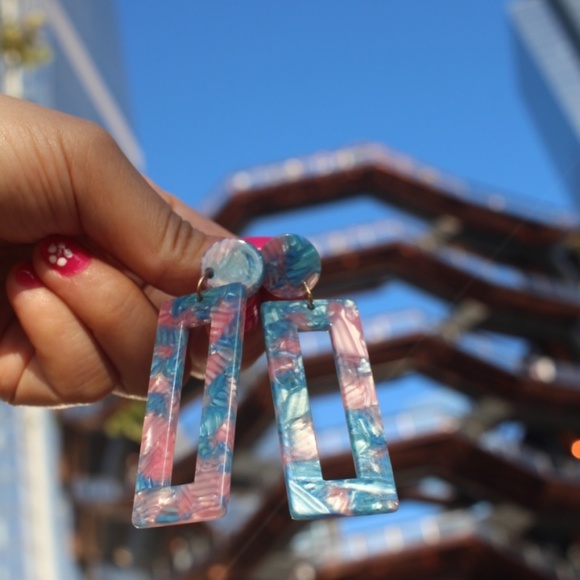 WowNYC Jewelry - NEW geometric Earrings Rectangle Acrylic dangling